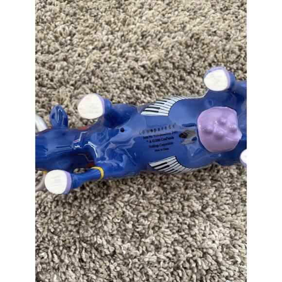 Cow Parade Broadway Baby Figurine Westland Giftware Collectible Cow #9159 - Picture 5 of 9